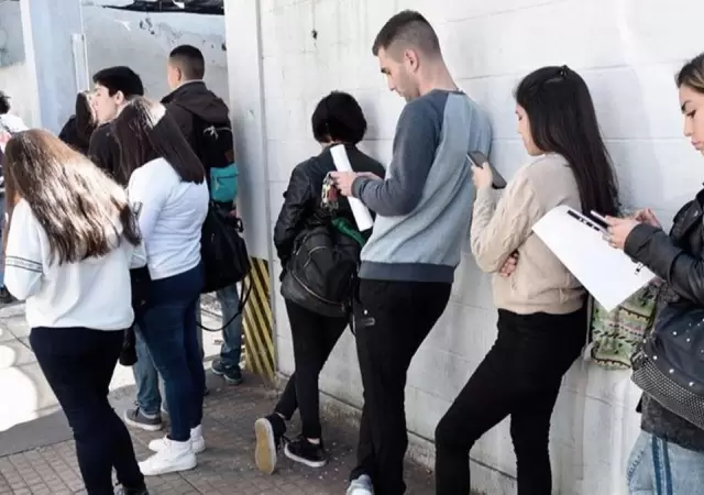 trabajo-desempleo-curriculum-jpg.