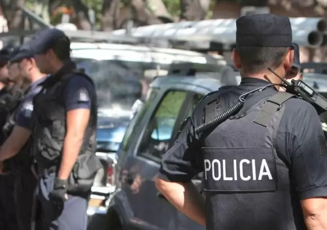 Policias