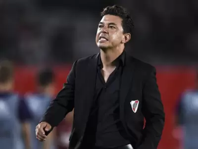 gallardo-serio-jpg.