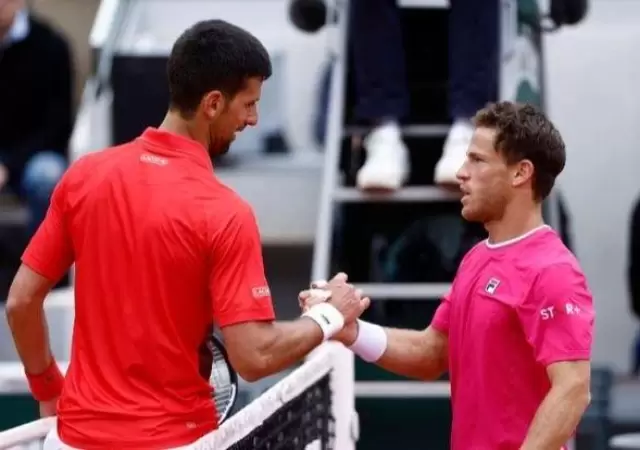 peque-nole-jpg.