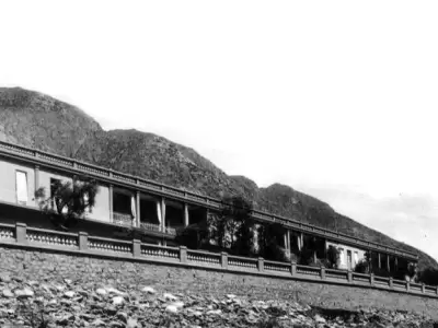 hotelcacheuta-lanacion-jpg.
