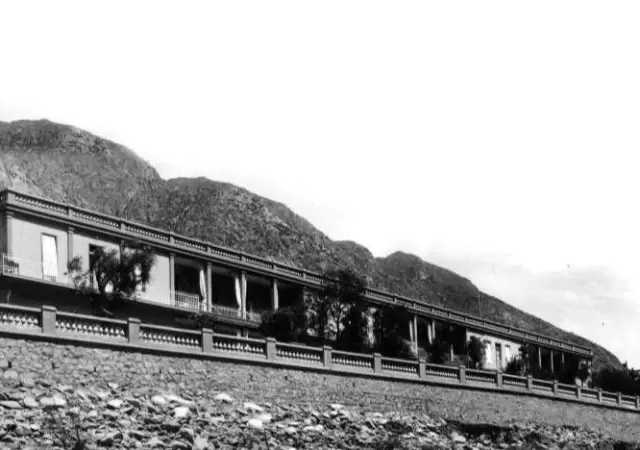 hotelcacheuta-lanacion-jpg.