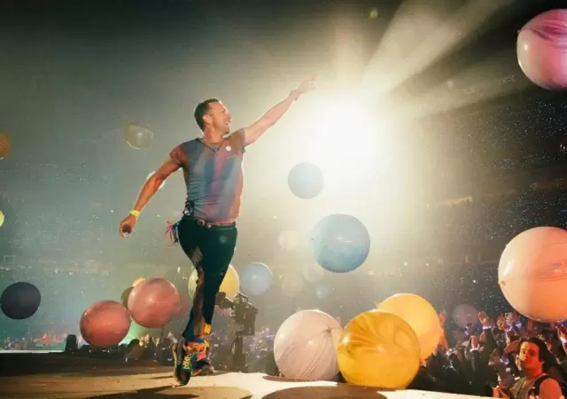 coldplay-280819166-164100072736855-2700440828350097369-n-jpg.