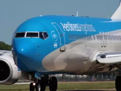 avion-aerolineas-argentinas-empresa-vuelos-viajes-png.