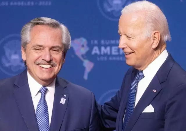 biden-fernandez-png.