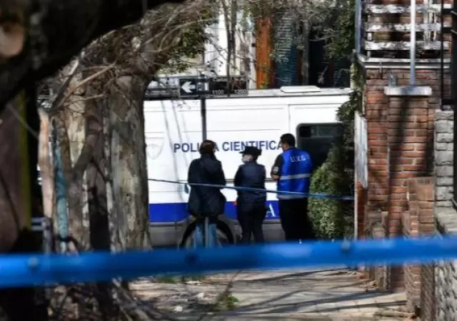 cientifica-policia-abogado-crimen-buenos-aires-png.