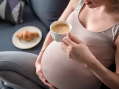 embarazada-tomar-cafe-jpg.