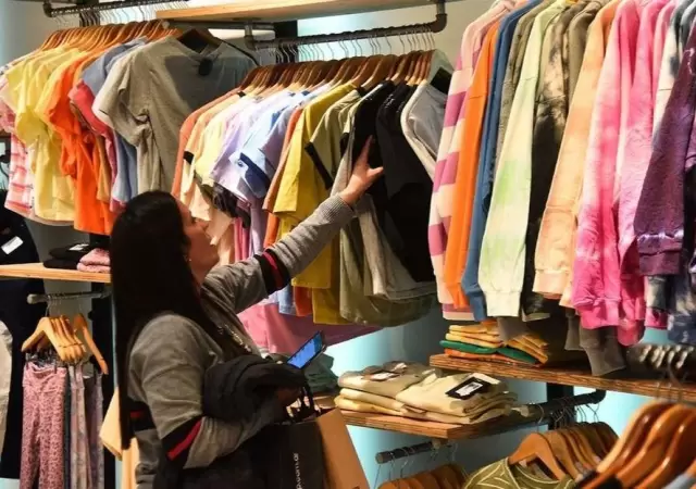 La ropa en Argentina est� hasta un 118% m�s cara que en pa�ses vecinos