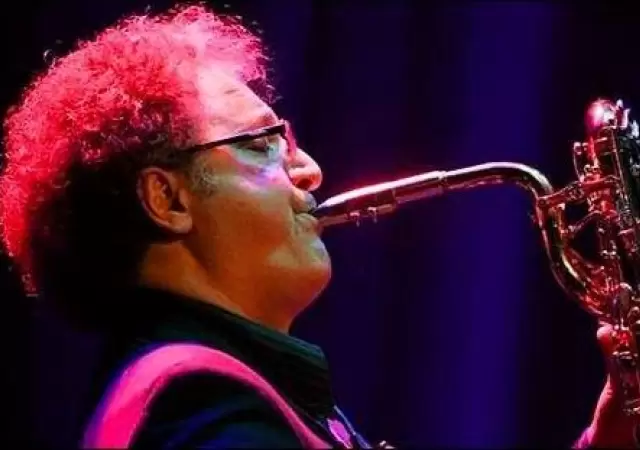 retamozo-sax-festival-caba-jpg.