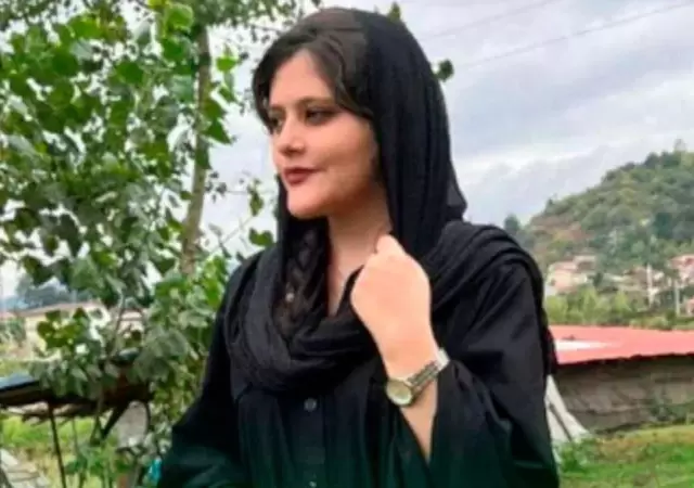 mahsa-amini-jpg.
