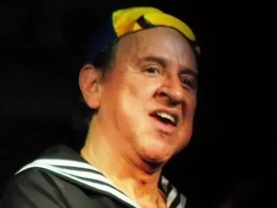 carlos-villagran-eslava-como-quico-o-kiko-de-el-chavo-del-ocho-jpg.