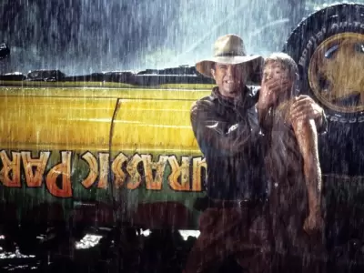 jurassic-park-pelicula-1993-sam-neill-ariana-richards-escena-tiranosaurio-rex-1655557631-jpg.