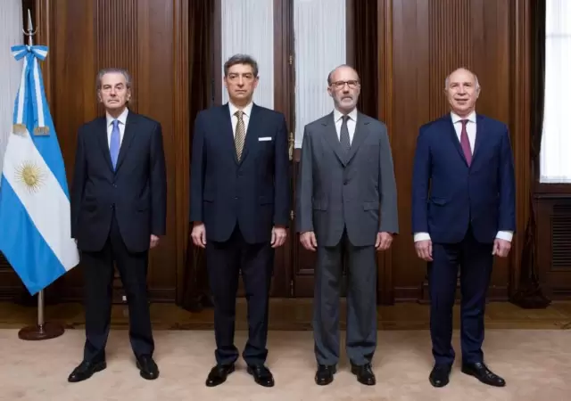 jueces-jpg.
