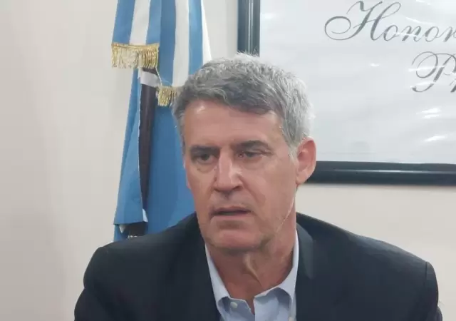 prat-gay-jpeg.