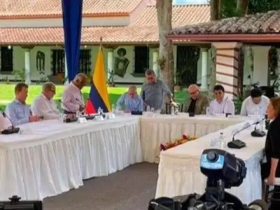 dialogo-de-paz-gobierno-de-colombia-y-guerrilla-eln-jpg.