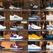 Las sorprendentes ofertas de Adidas que linkea un influencer