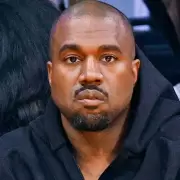 Otro derrape de Kanye West: banc� a Hitler y neg� el Holocausto