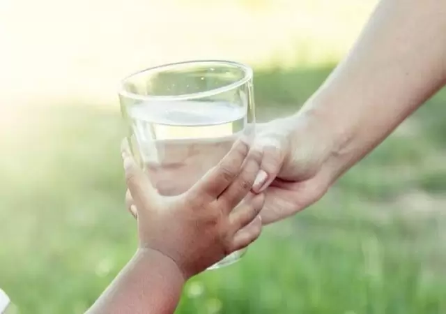 agua-alcalina-jpg.