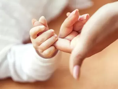 bebe-jpg.