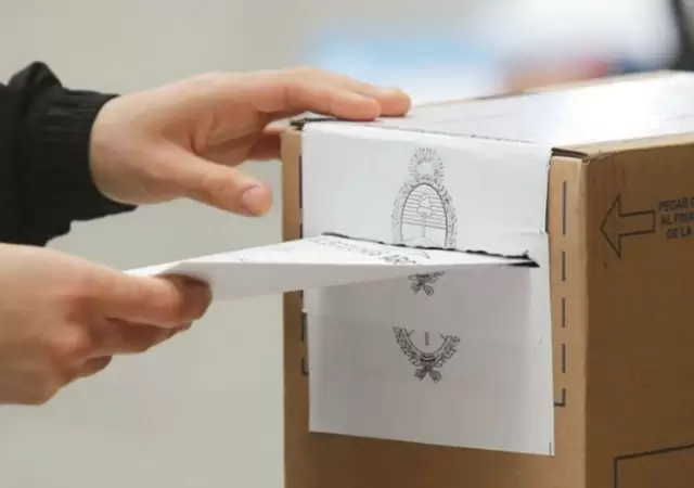 elecciones-urna-voto-g20180522-707903-jpg.