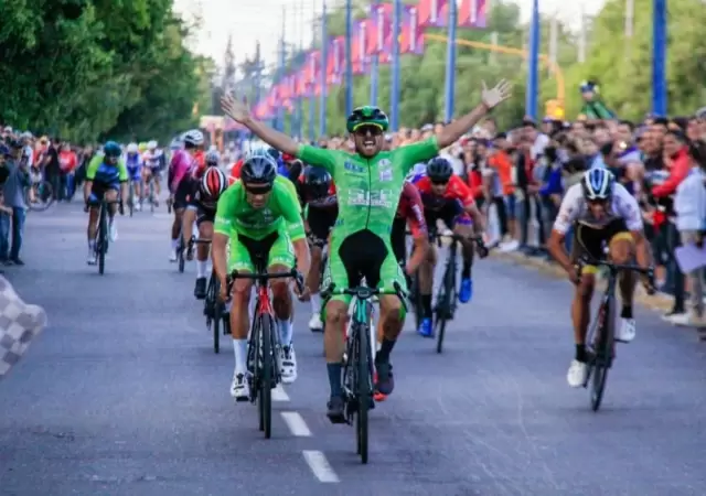 xlvii-vuelta-de-mendoza-1-jpeg.