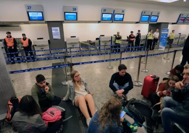 Paro-Aerolineas
