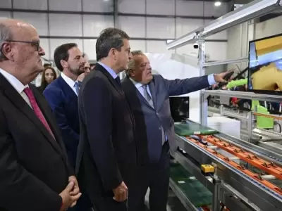 inauguracion-massa-tecnologia-portada-1000-1100-jpg.