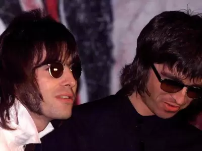 liam-gallagher-noel-gallagher-oasis-jpg.