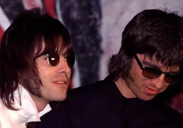 liam-gallagher-noel-gallagher-oasis-jpg.