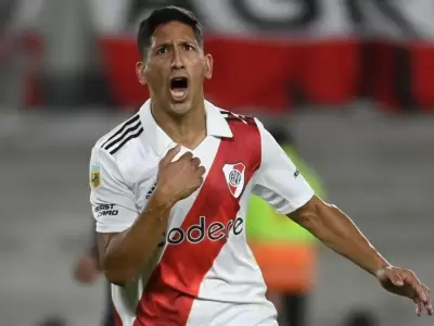 ftoj8ehxgail9fq-jpg.
