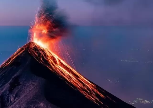 volcan-de-fuego--guatemala-jpg.