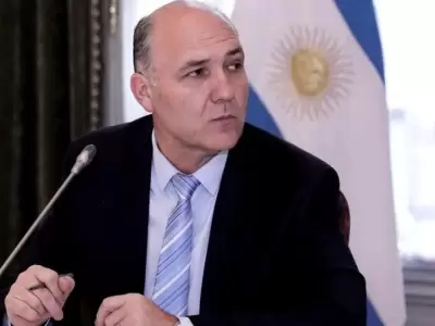 carmona-jpg.