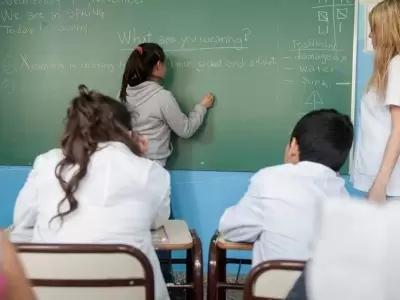 maestra-aula-escuela