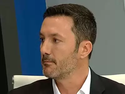 entrevista-petri3-png.