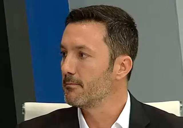 entrevista-petri3-png.