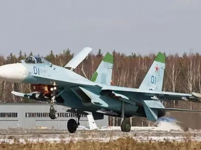 caza-su-27-de-la-fuerza-aerea-rusa-jpeg.