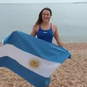 Una nadadora argentina cruz� el Canal de la Mancha en apenas 13 horas