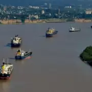 La UIA sent� posici�n en el tema de la hidrov�a y la infraestructura