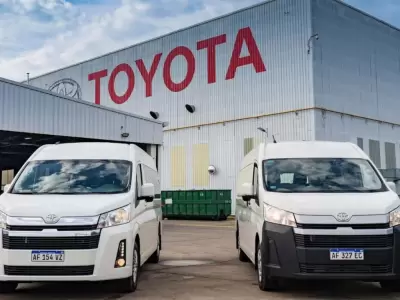 toyota-hiace-jpg.