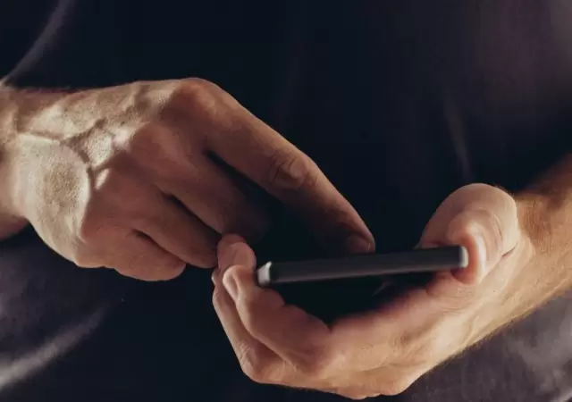 sexting-jpg.