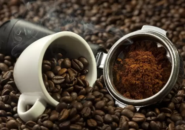 herramienta-utilizada-prensa-cafe-taza-1-jpg.