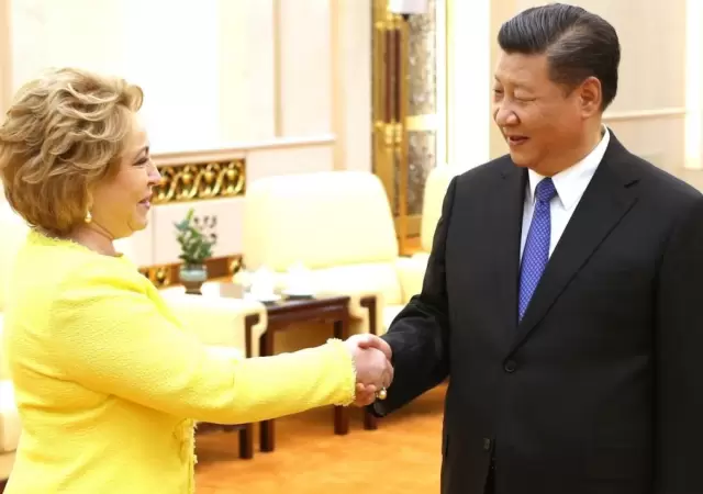 xi-jinping-valentina-matviyenko-jpg.