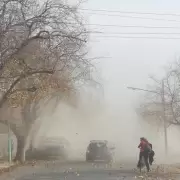 Llega el viento Zonda a Cuyo, se retira el calor y hay alerta por granizo