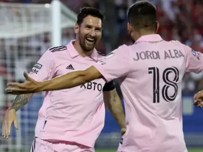 jordi-alba--messi-jpg.
