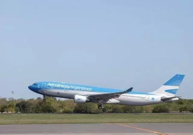 aerolineas-argentinas-2-jpg.