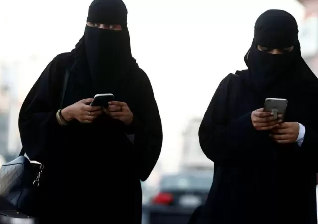 abayas-jpg.
