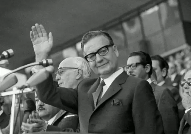 salvador-allende-jpg.