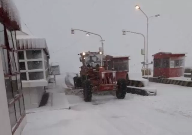 Nieve-paso-cerrado