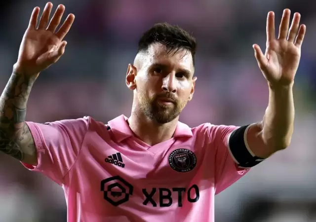 leo-messi-png.