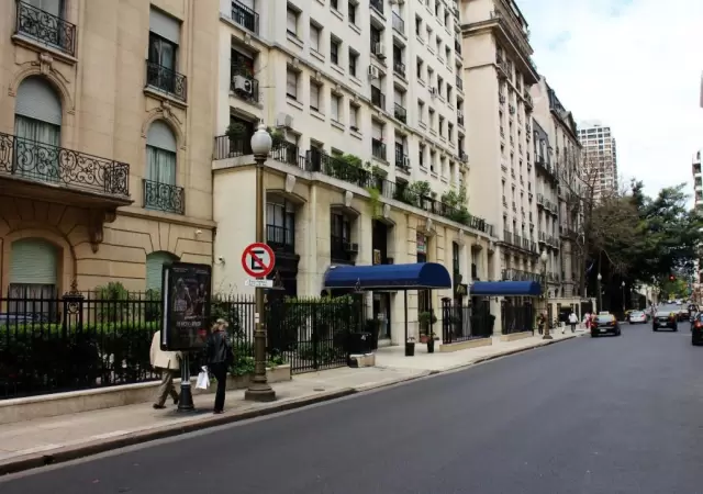 recoleta-jpg.